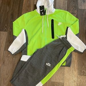 Nike Sweatsuit